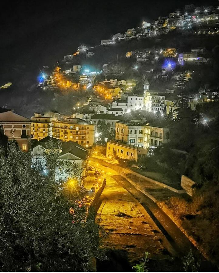 Aretusa Resort Amalfi Coast Vietri Exterior foto